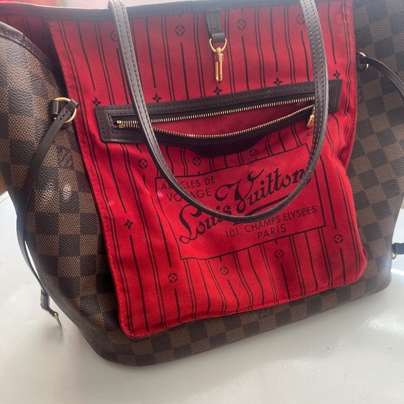 Louis Vuitton Handbags - Authentic Damier Ebene Neverfull MM